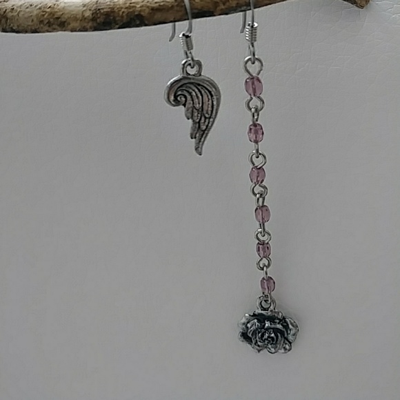 🔴SOLD Rose Angel Wing Charm Asymetrical Earrings - Picture 5 of 8